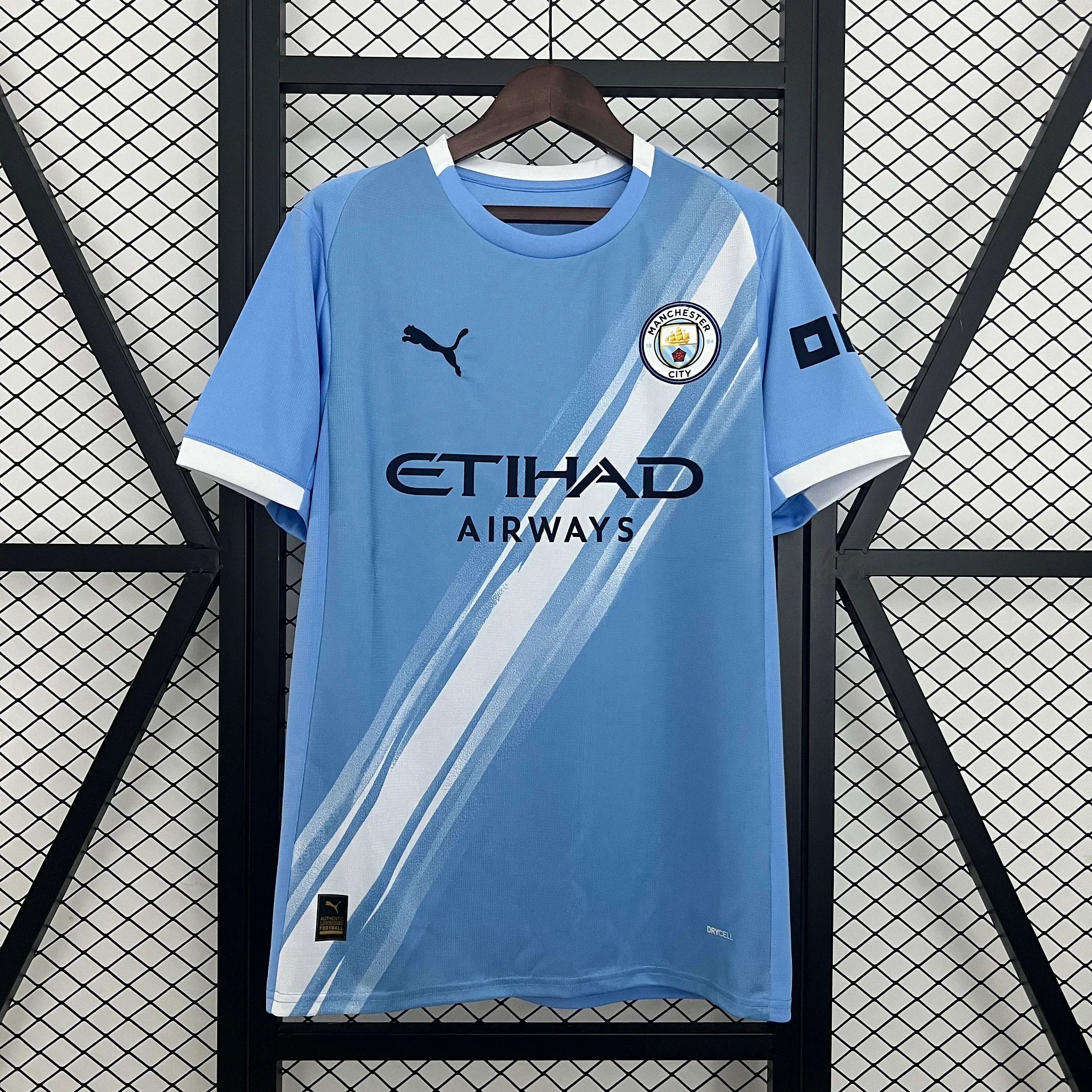 Manchester City home 25/26 jersey