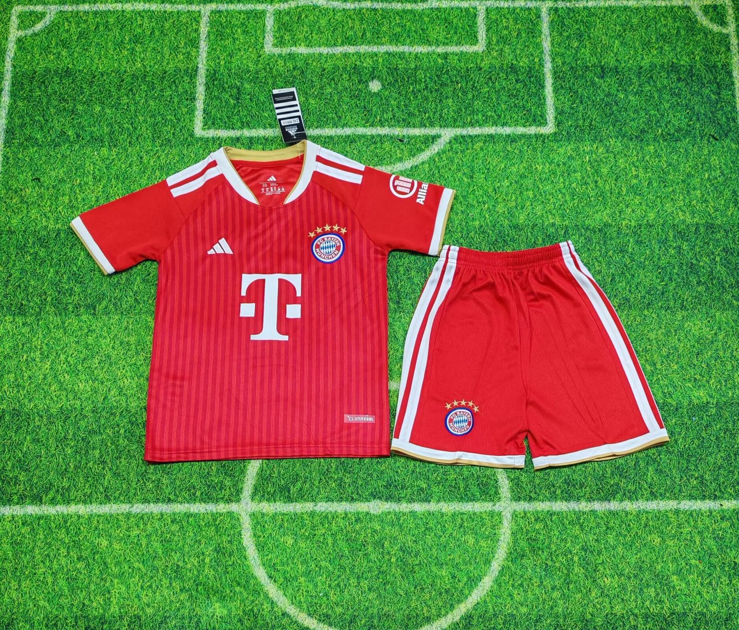 Bayern Munich 26/27 home Kids jersey